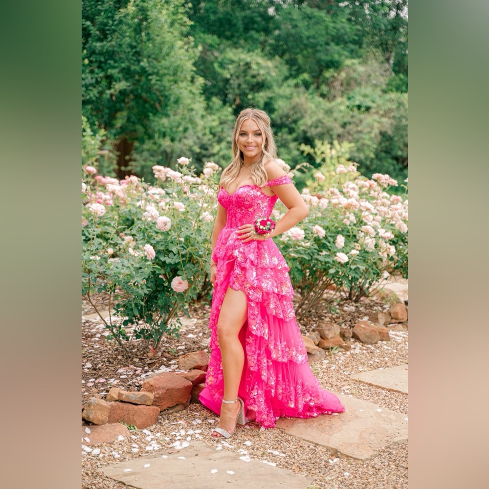 SHERRI HILL CORSET SEQUIN TULLE LACE PROM GOWN 56196